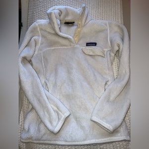Patagonia white fleece size XS